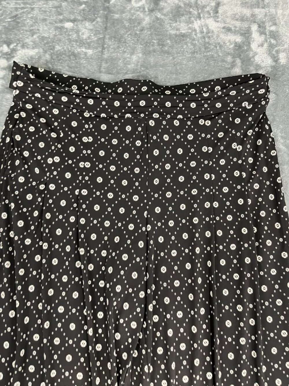Lane Bryant Black & White Wide-Leg Pants Size 18/20 Floral Print - Picture 5 of 10